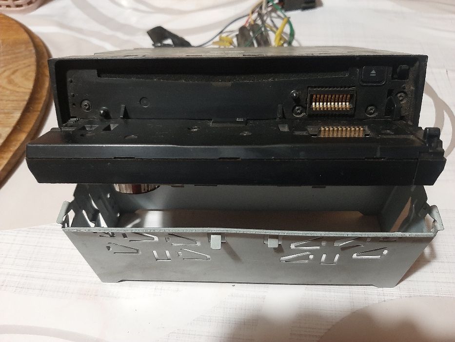 Автомагнитола Pionner-DEN-5310UB