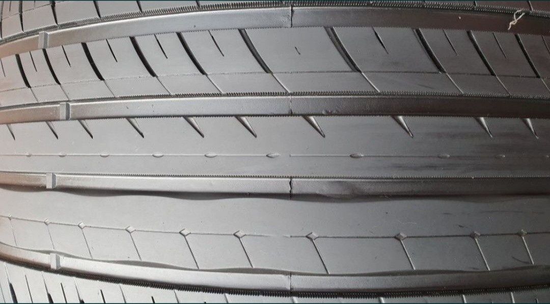 RoadX 275/40R19 105Y