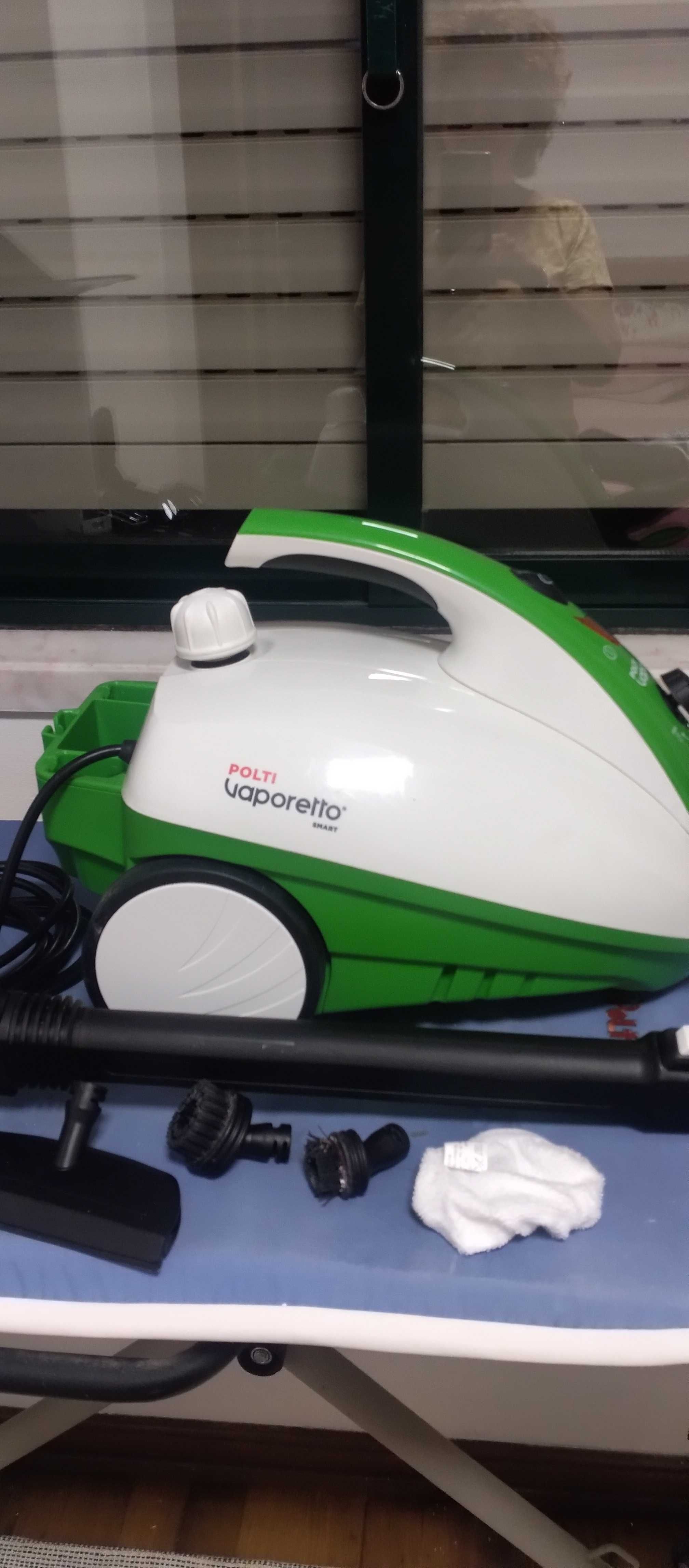 Máquina limpeza a vapor