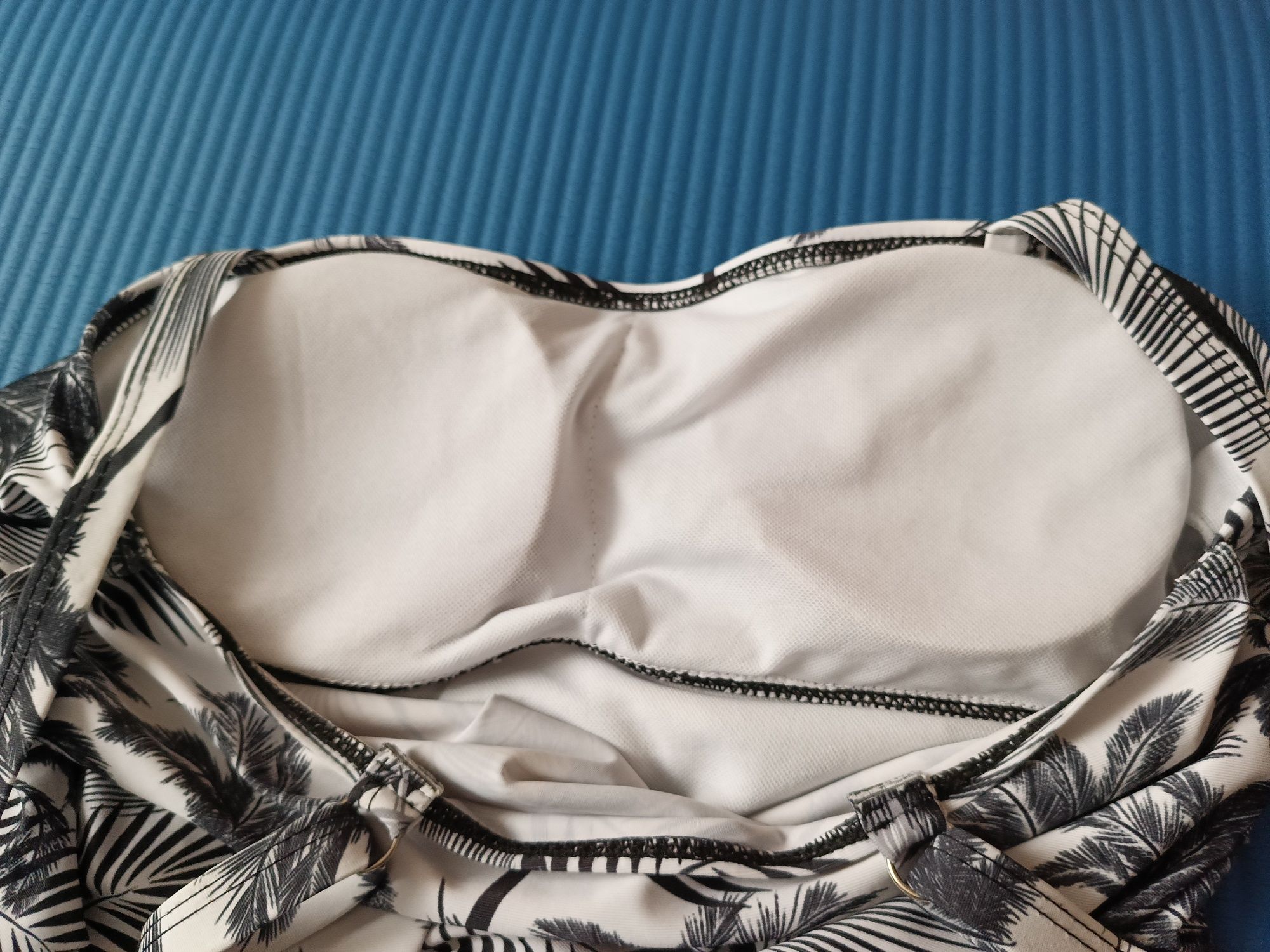 Kostium kąpielowy tankini i spodenki S