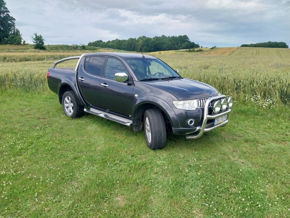 Mitsubishi l200 pickup