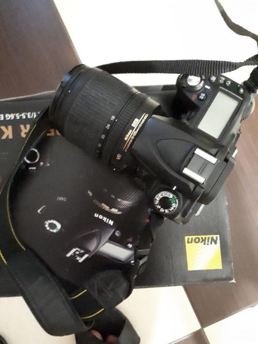 фотокамера NIKON D-90
