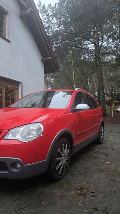 Volkswagen cross polo 1.6mpi sprowadzony