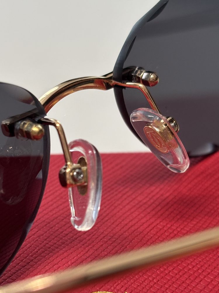 Сонцезахисні окуляри C de Cartier
