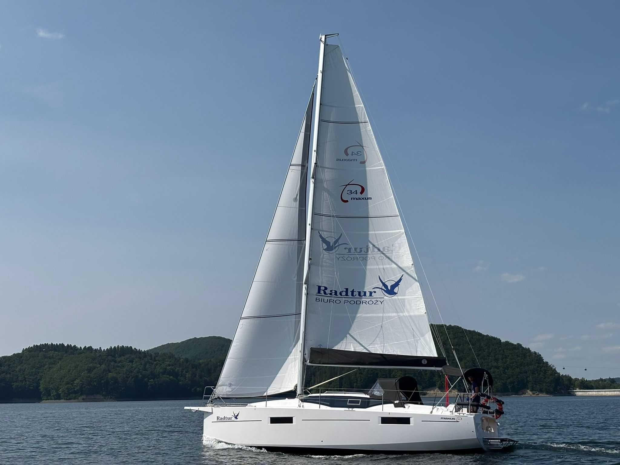 Czarter Maxus 34 Premium Solina Polańczyk 10 osobowy NOWY JACHT