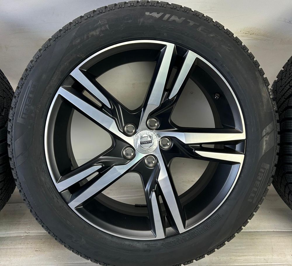 Volvo Xc60 Koła Alu 235/55R19 Pirelli Zima Nowe 5x108