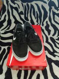 nike stefan janoski original