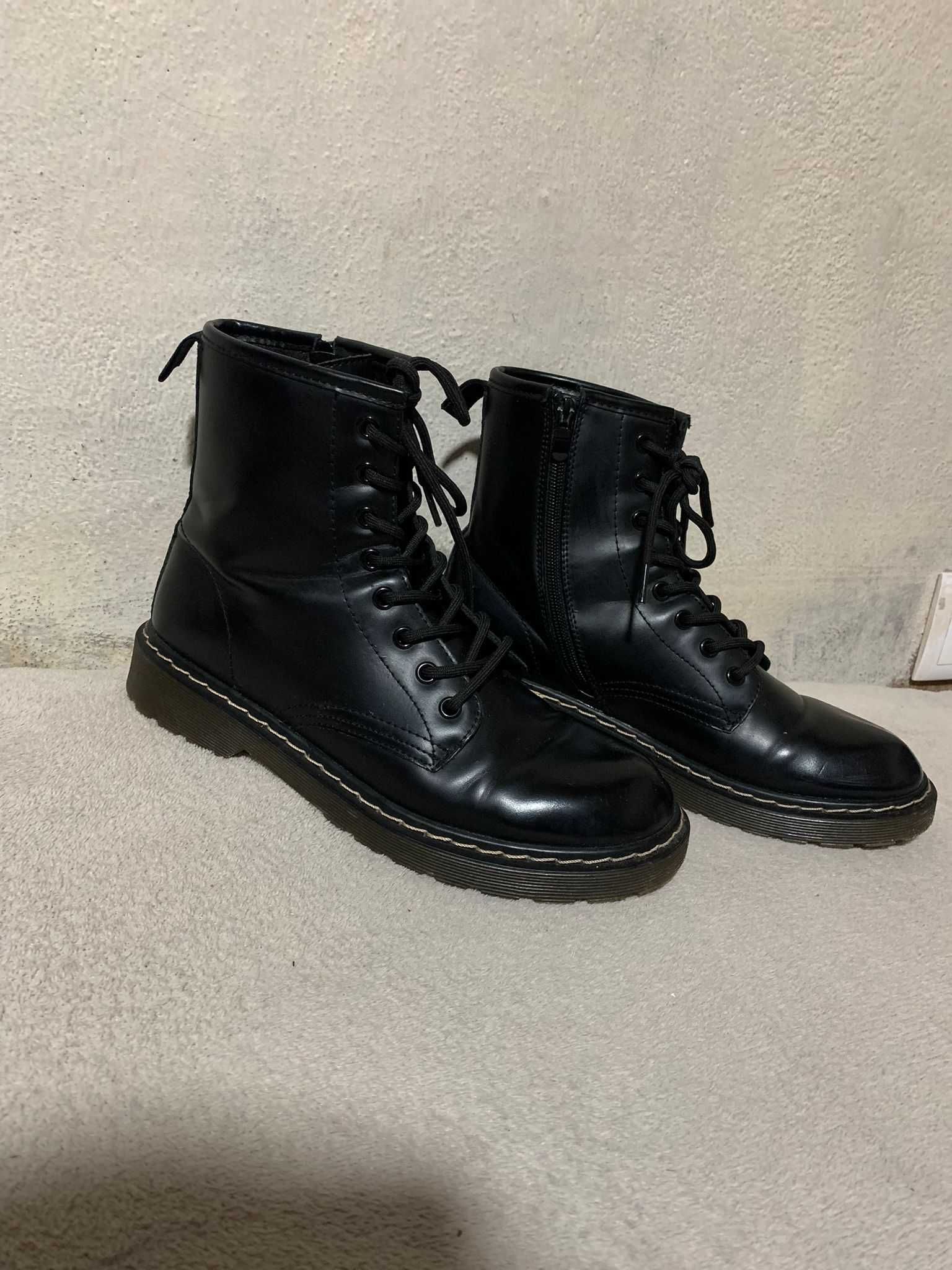 Botas altas pretas