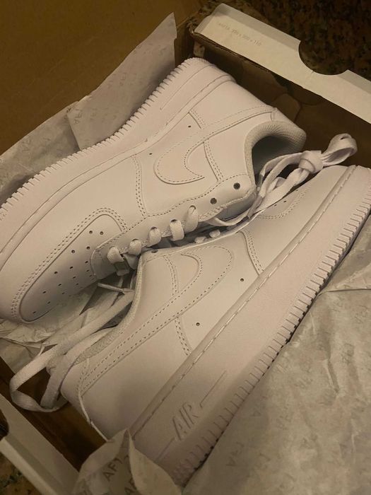 Sapatilha Nike Air branco