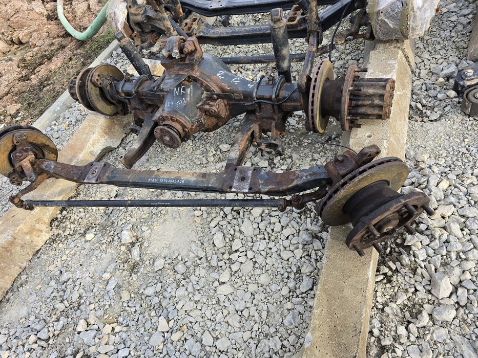 Przednia belka man l2000 le koło 17,5