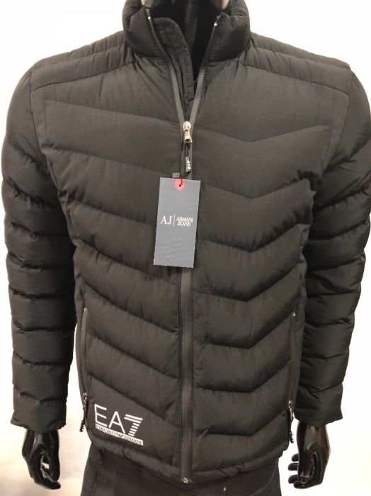 Kurtka męska Emporio Armani EA7 ZIMA Rozmiar M,L,XL,XXL,3XL Pobranie!!