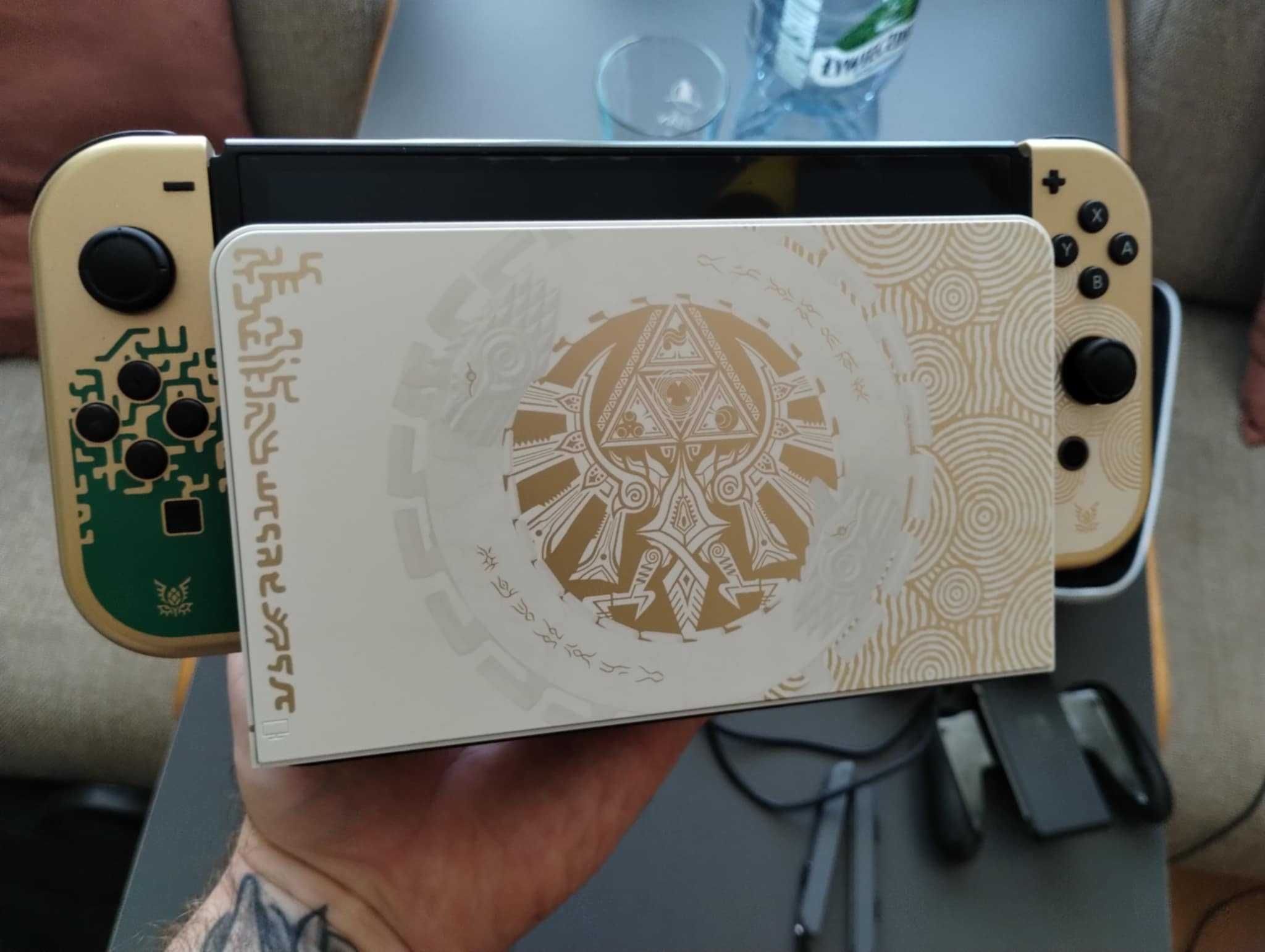 Nintendo Switch OLED wersja The Legend of Zelda