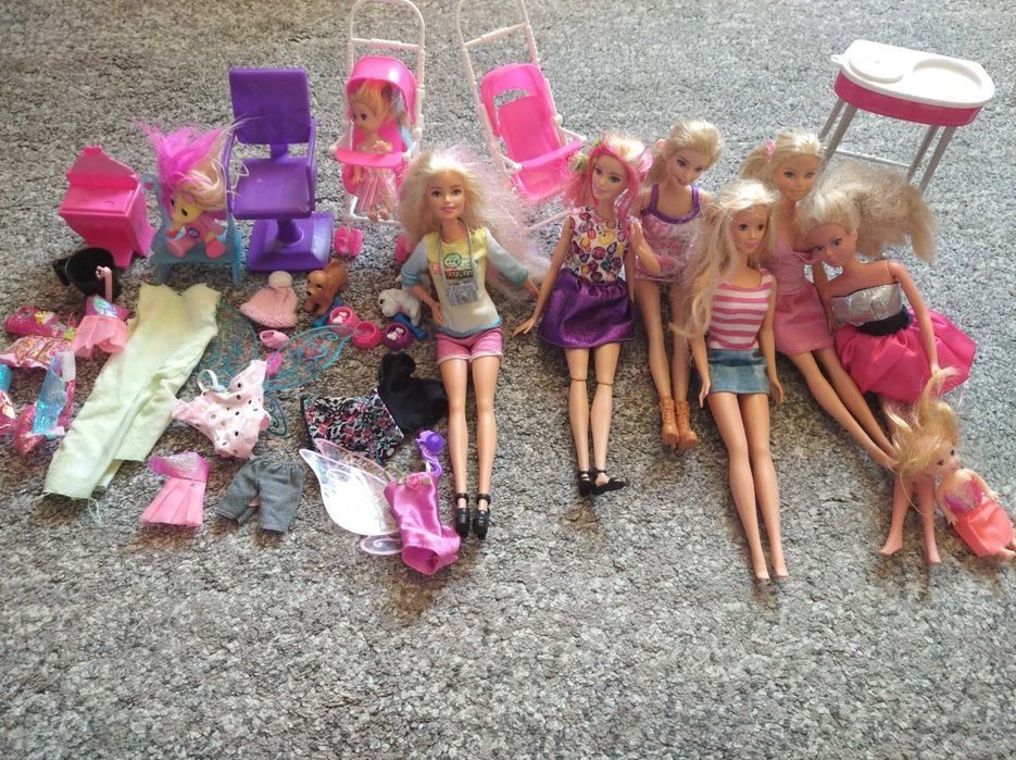 Lalki + akcesoria, gratis salon fryzjerski