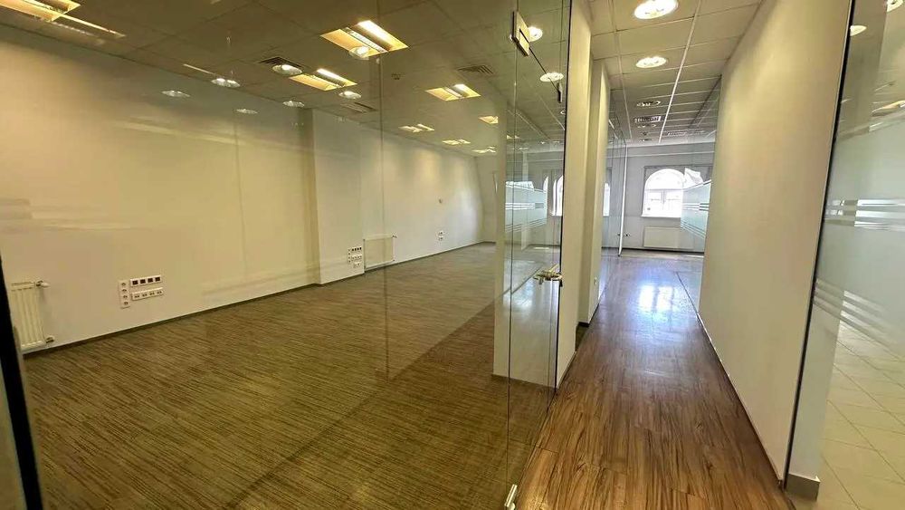 Без комісії, оренда офісу по вулиці Жилянська  487м2