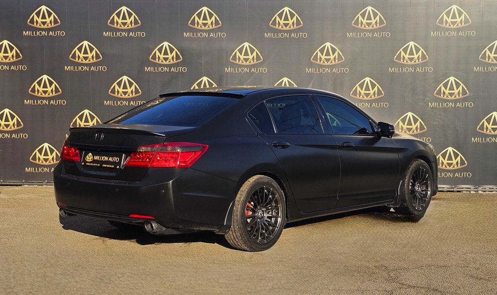 Офіційна Honda Accord 3.5 Full 2013 рік