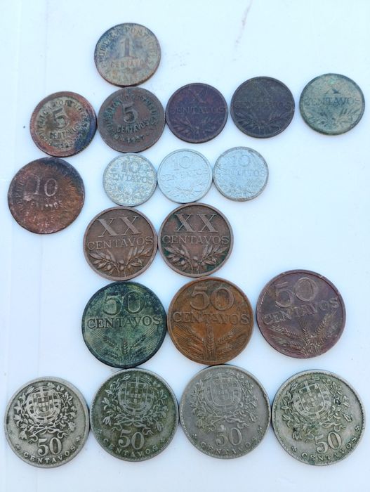 Moedas antigas para coleção