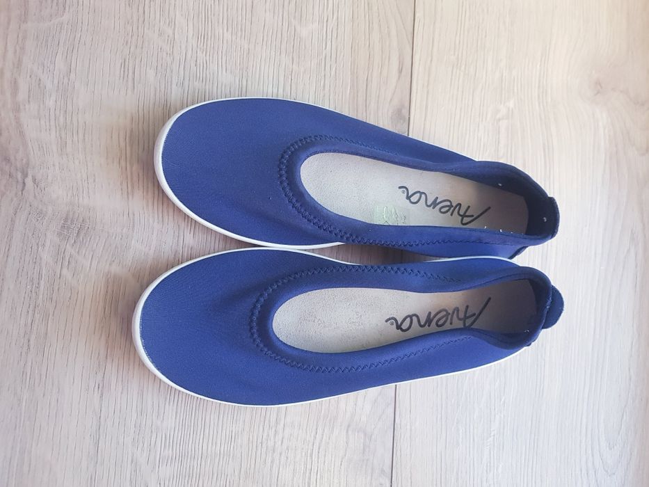 Buty zdrowotne ortopedyczne  dla osób z różnicą długości kończyn rozm3