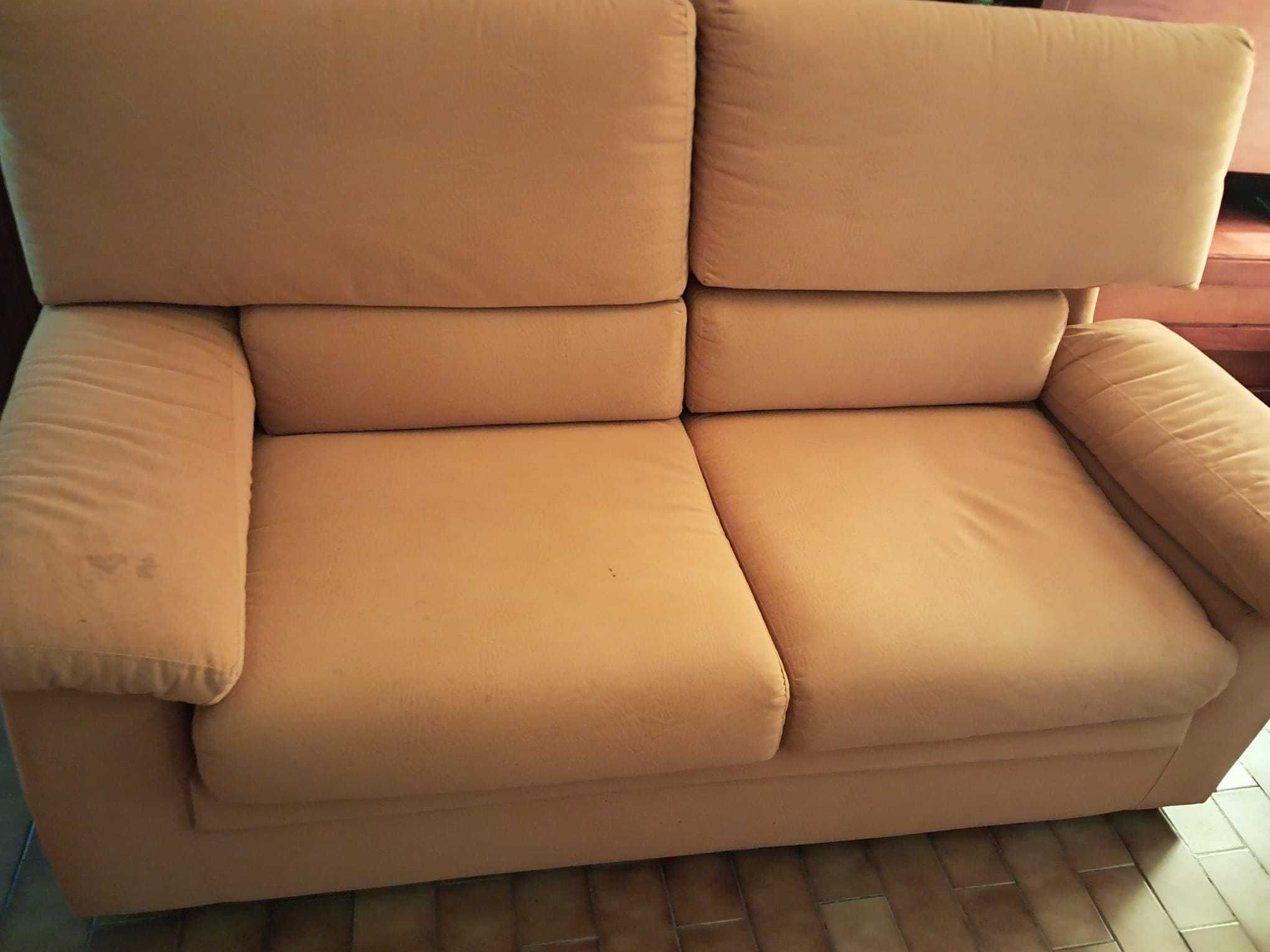 2 Sofás de 2 lugares