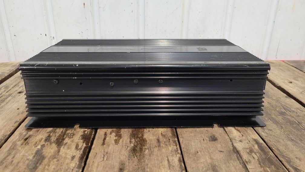 Преобразователь/UPS/Безперебойник  12V/220V