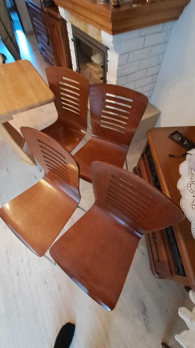 Sprzedam stół i krzesła