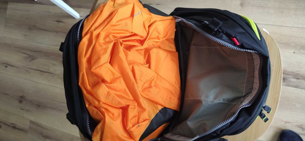 Plecak lawinowy 32l BCA FLOAT 2.0 z butlą float 2.0