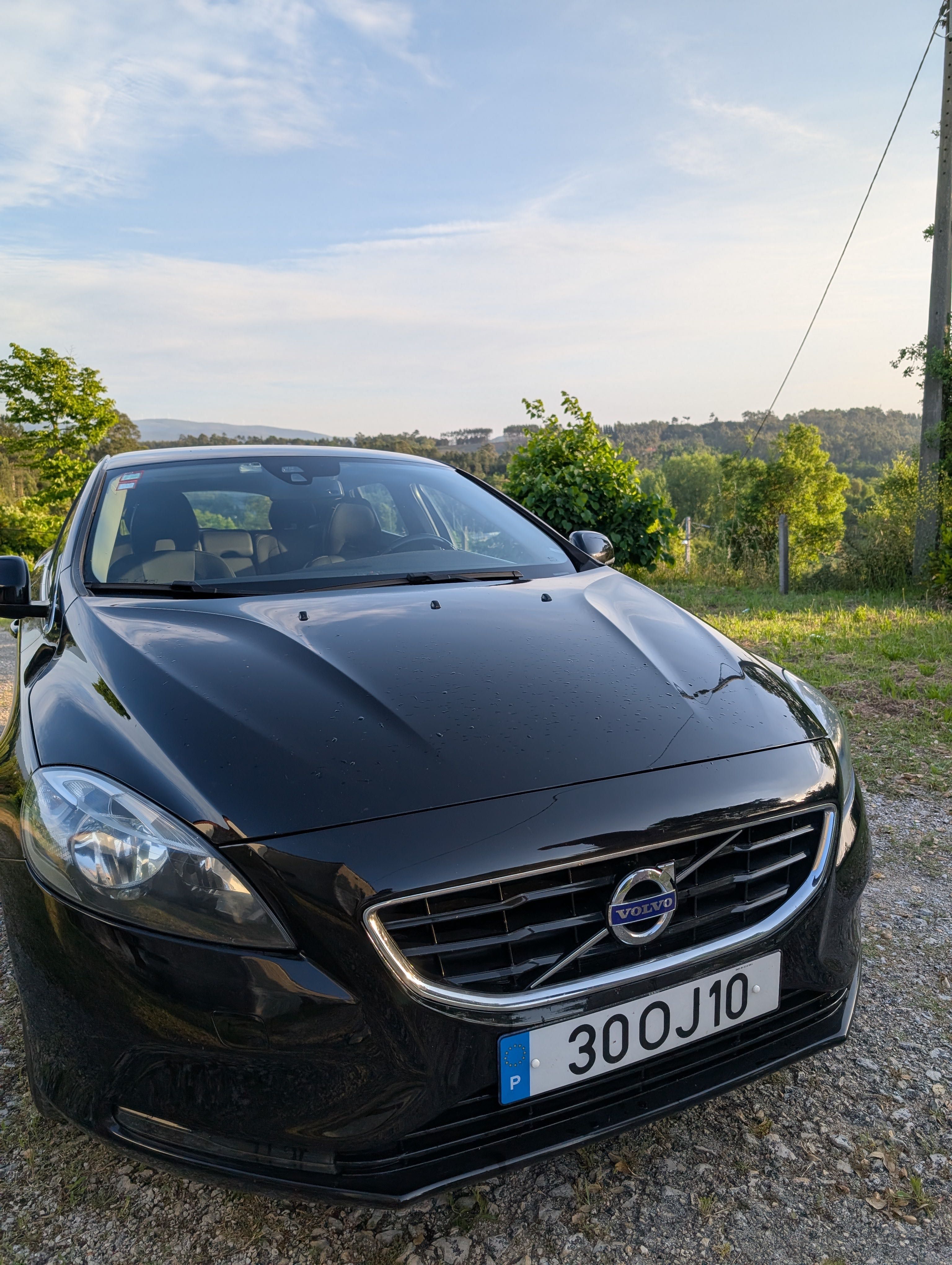 Volvo V40 D2 - 2014