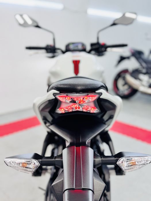 Мотоцикл Kawasaki Z650 2022 рік в оригіналі з Японії