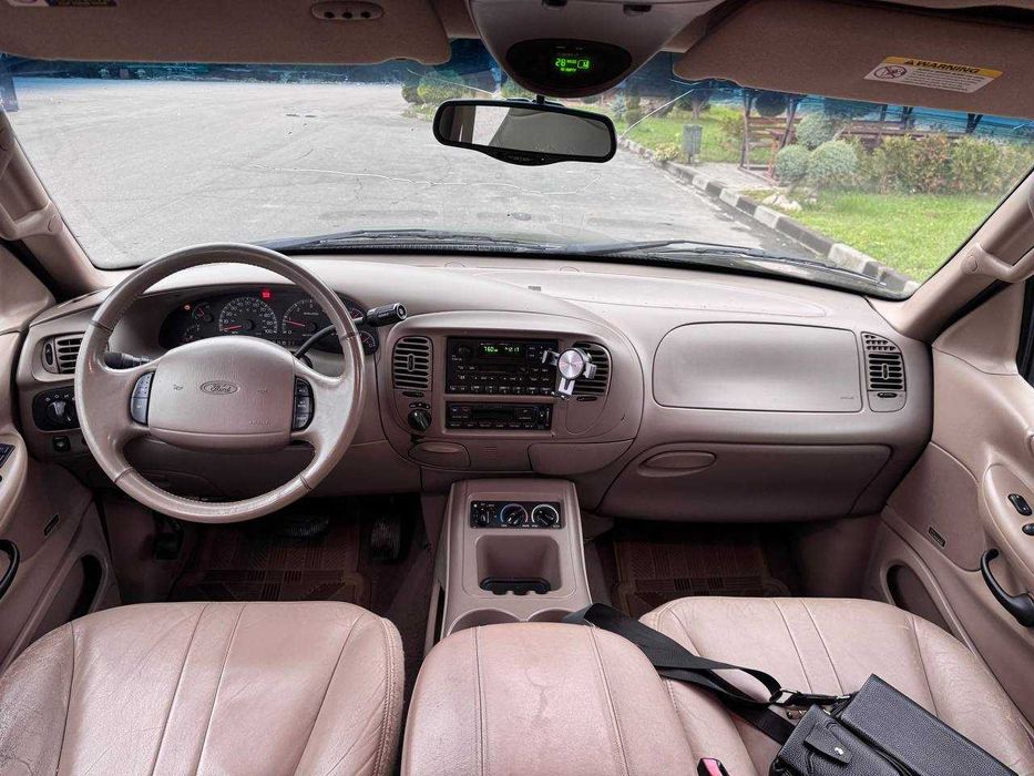Ford Expedition 5.4L Triton Eddie Bauer (2000) USA Import | 133к миль
