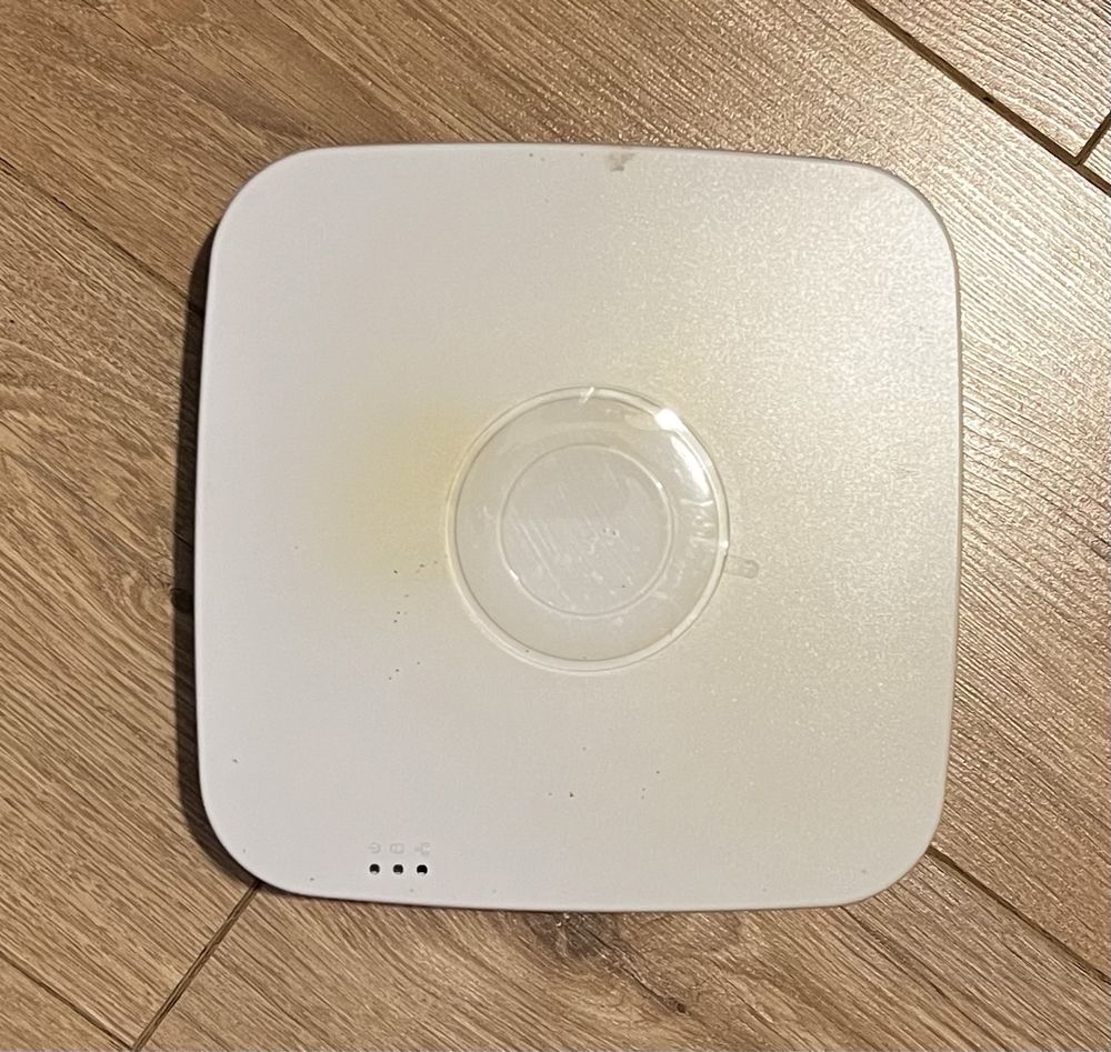 Rejestrator CCTV NVR ONVIF IP 9 kanałowy LS-N2009PD + kamera IP gratis