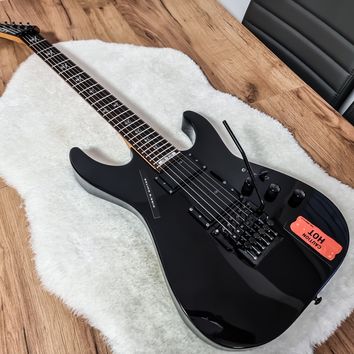 ESP LTD Kirk Hammett KH-330 Caution Hot Metallica gitara elektry