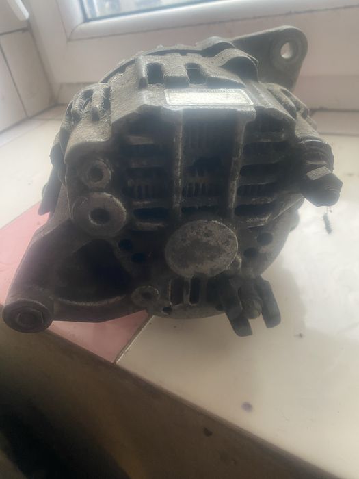 Генератор Пежо405