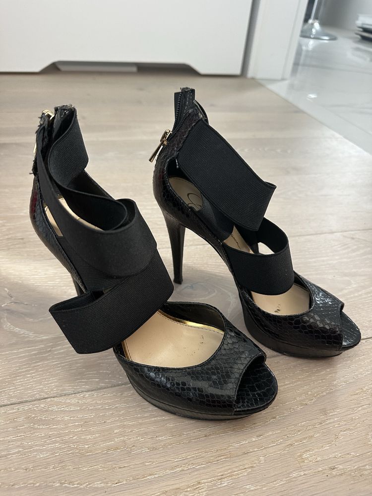 Karton butow 39/40