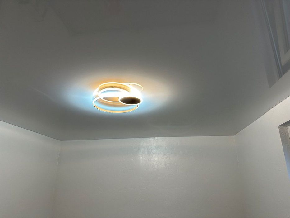 Натяжні стелі на будьякий смак.