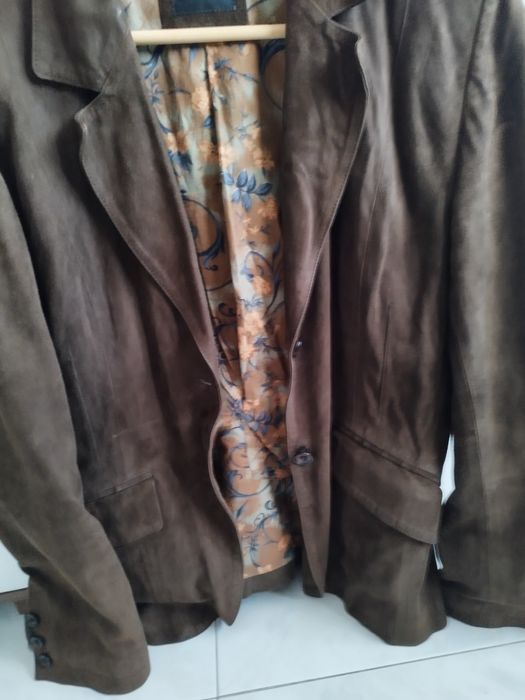 Casaco de pele em camurça