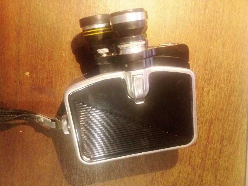 Ретро кінокамера Екран-3