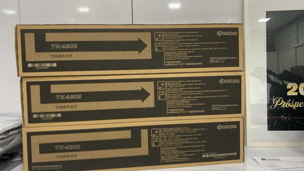 Toners da samsung, konica, kyosera e Ricoh.