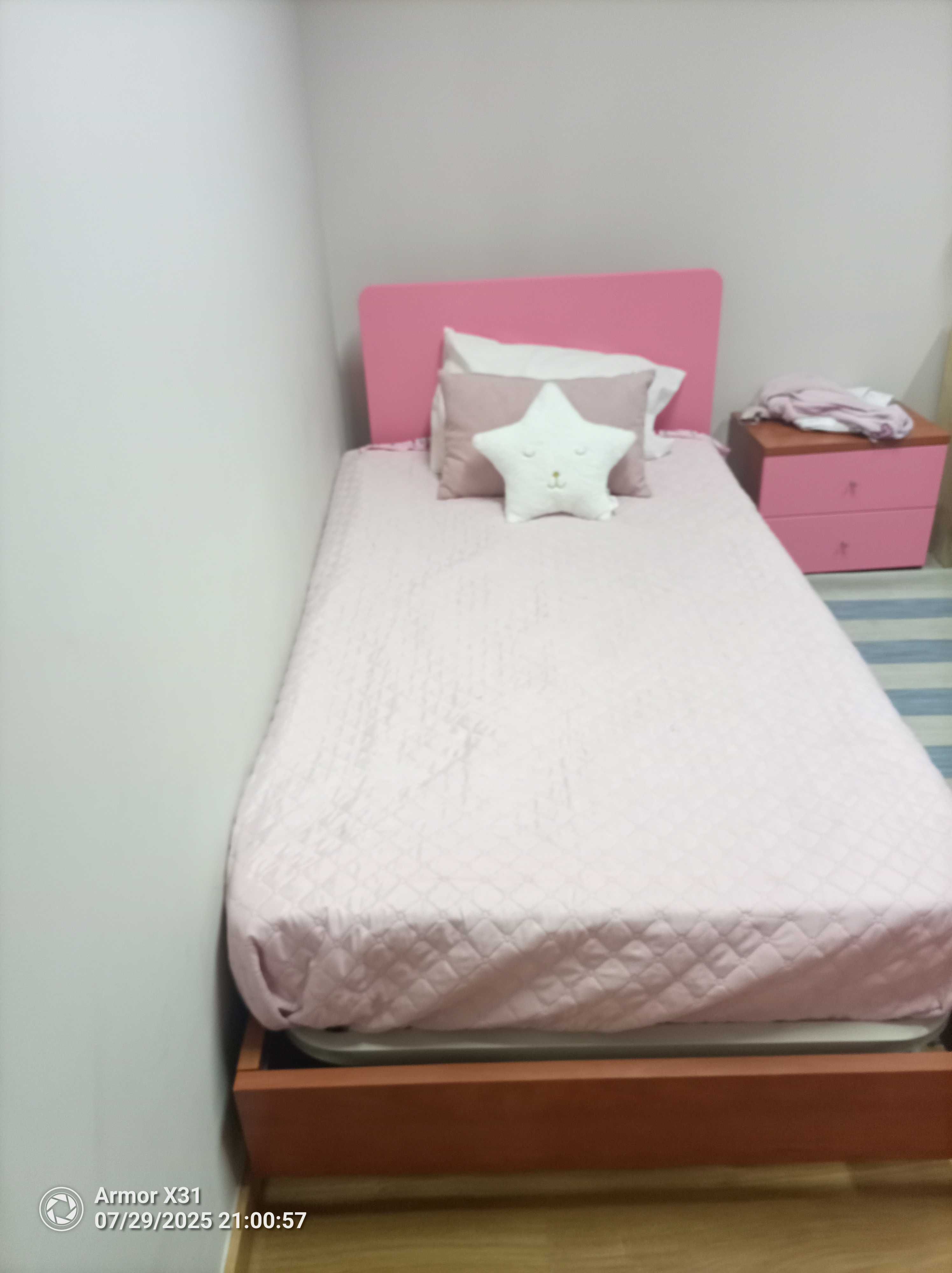 Vendo conjunto de quarto