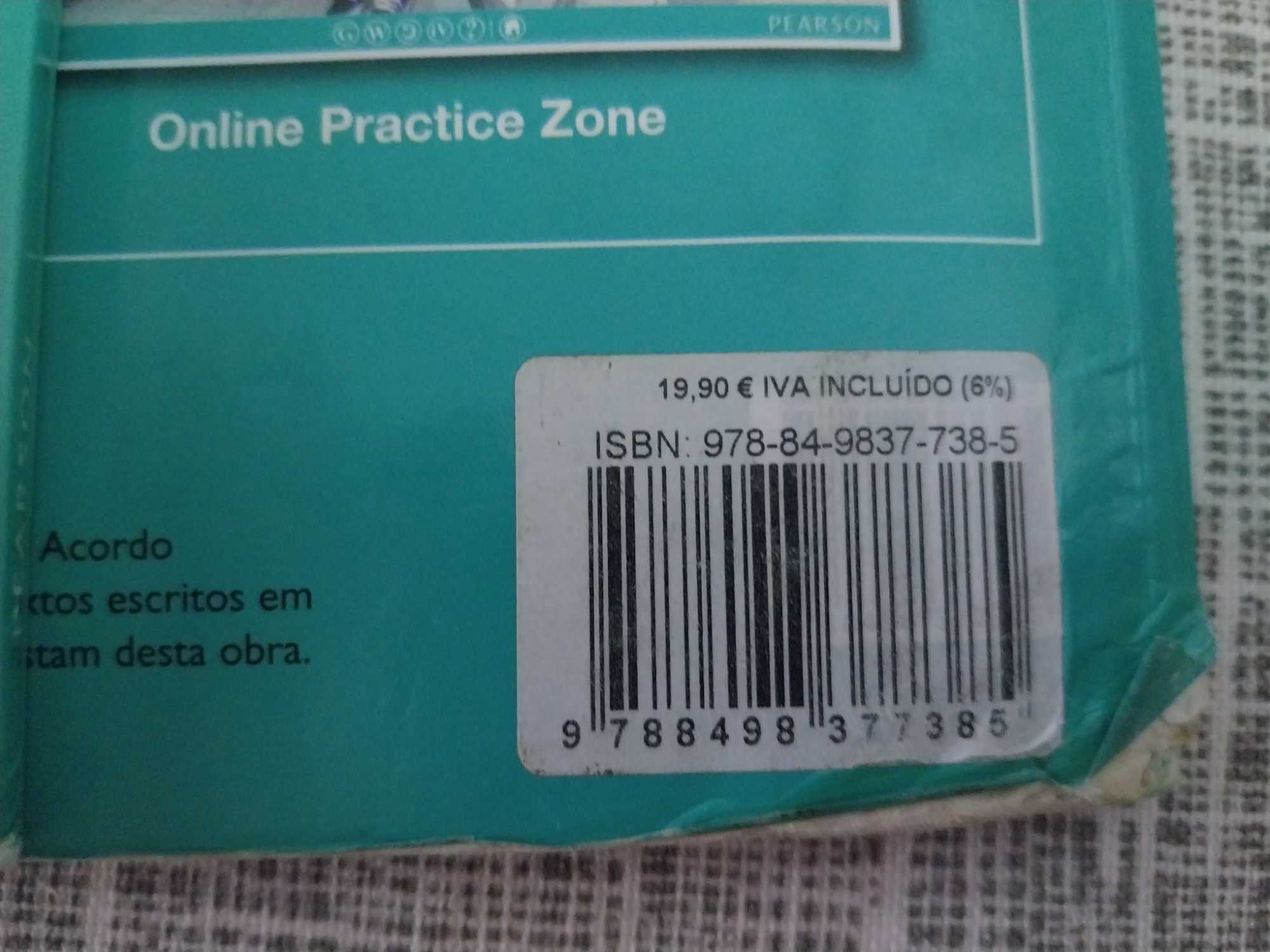 Manual e caderno de actividades de Inglês 7° ano