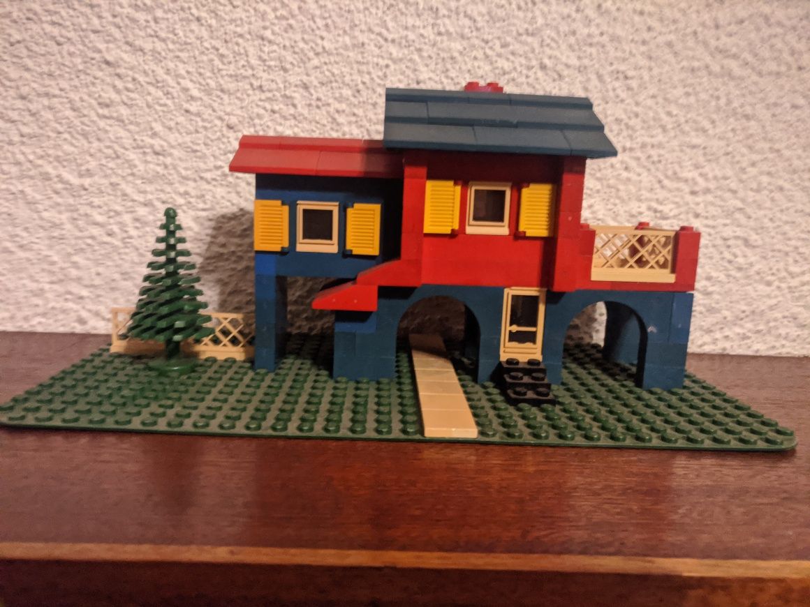 Casas Lego com 50 anos