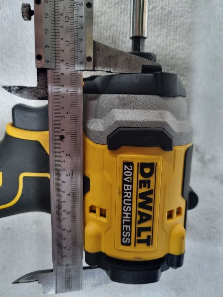 Impak DeWalt DC850 Zakrętarka udarowa