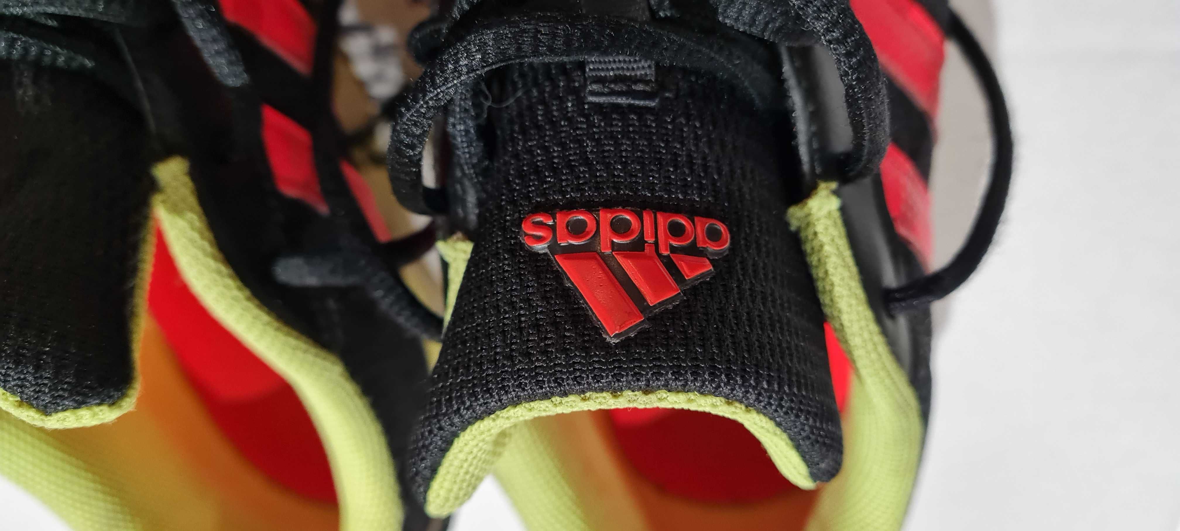 Buty Adidas na halę