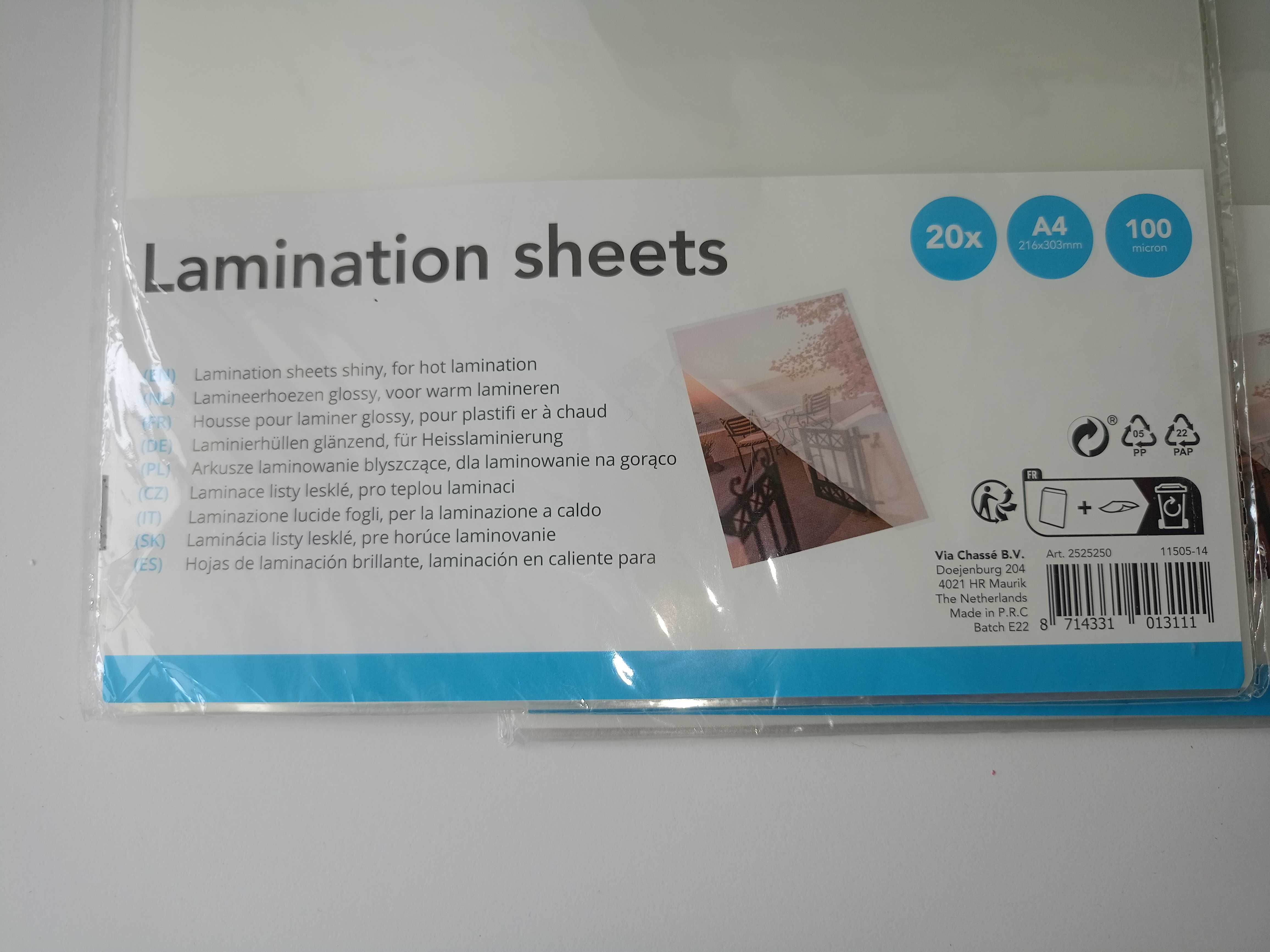 Laminator na gorąco FICHERO A4  + 2 opakowania koszulek. NOWY.