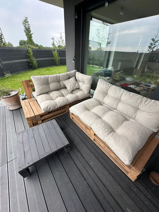 Narożnik kanapa ogrodowa drewniana z poduchami
