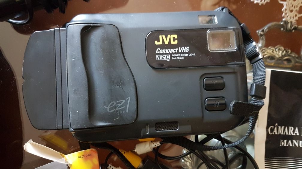 Câmera vídeo JVC