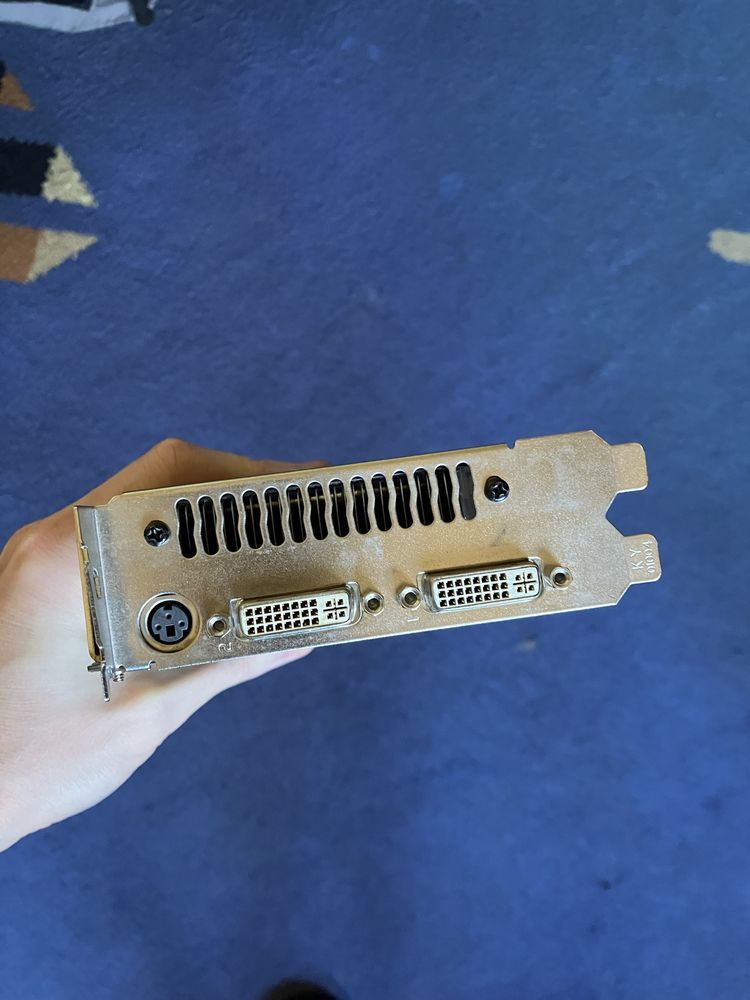 В коллекцию, видеокарта Nvidia geforce Quadro FX5600