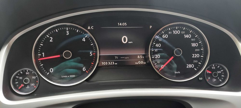 Офіційний Volkswagen Touareg 2017