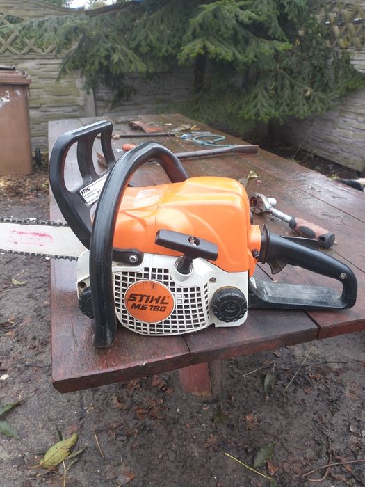 Pilarka Stihl MS180 2-mix