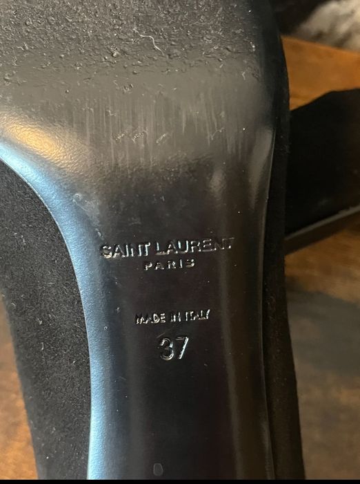 Szpilki zamszowe Saint Laurent