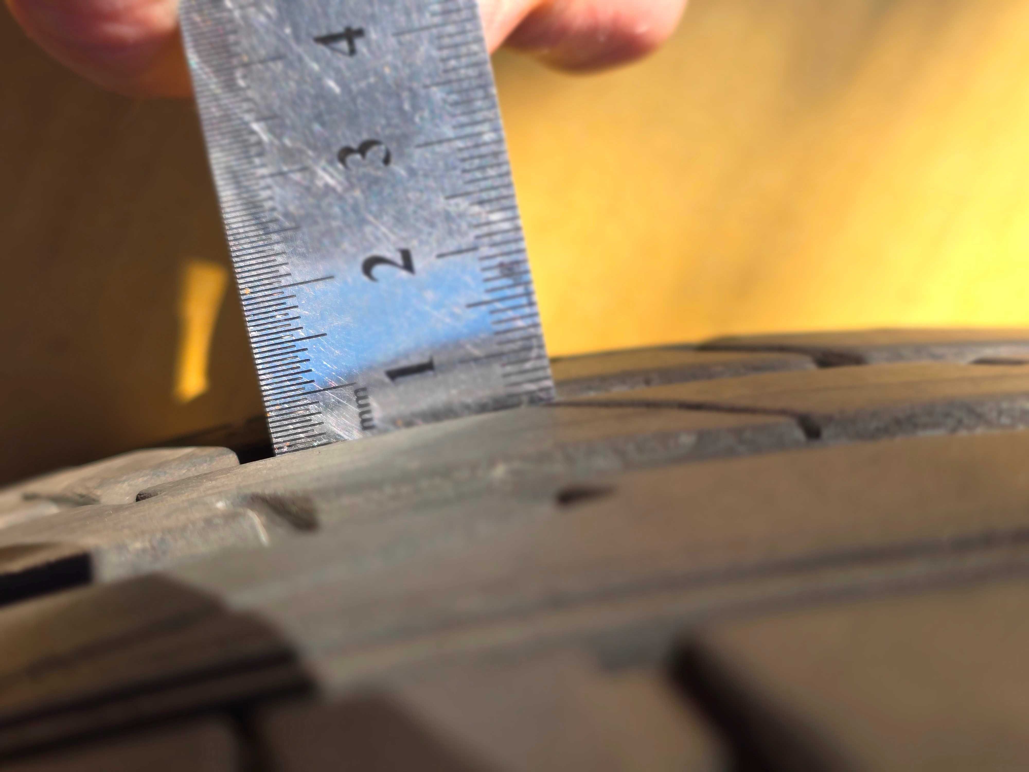 Літня гума Hankook Ventus S1 evo2 (4 шт) - 235/60/18