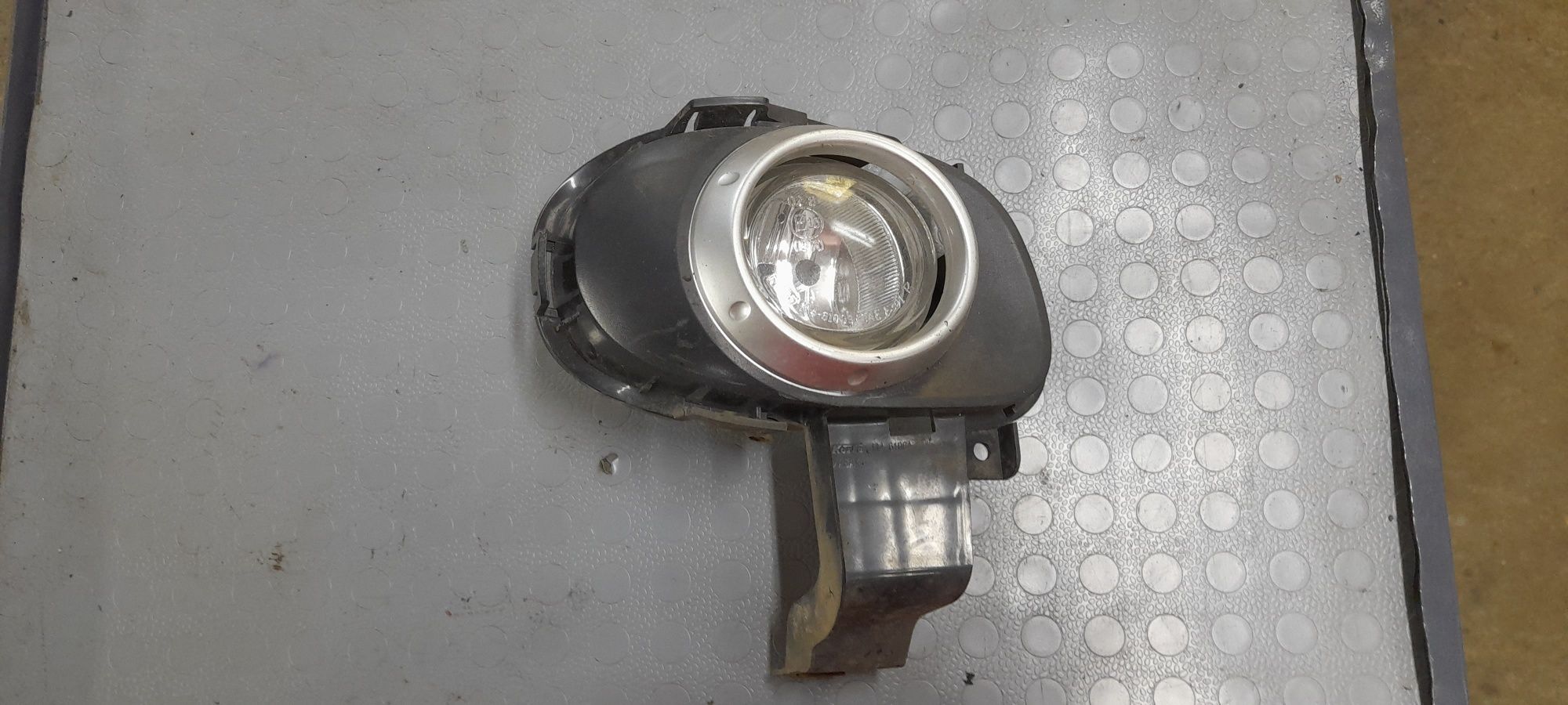 Halogen prawy Mazda 3 bk